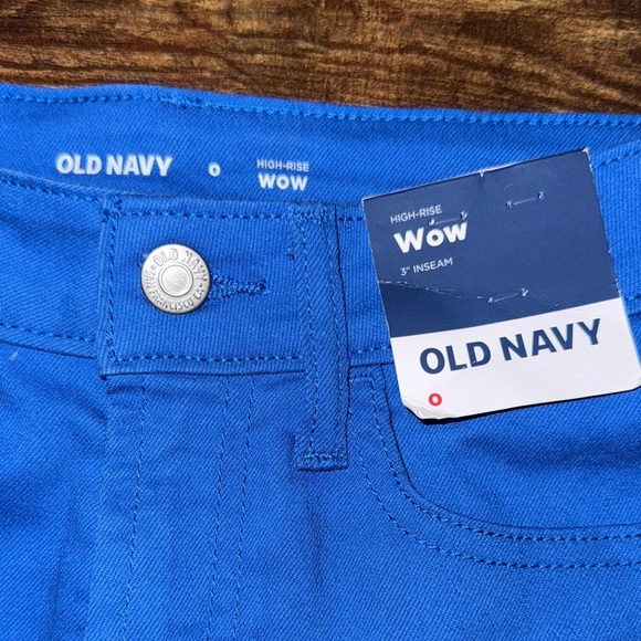 Old Navy Women's High Rise Wow 3” Inseam Shorts SKU008 - Picture 2 of 7